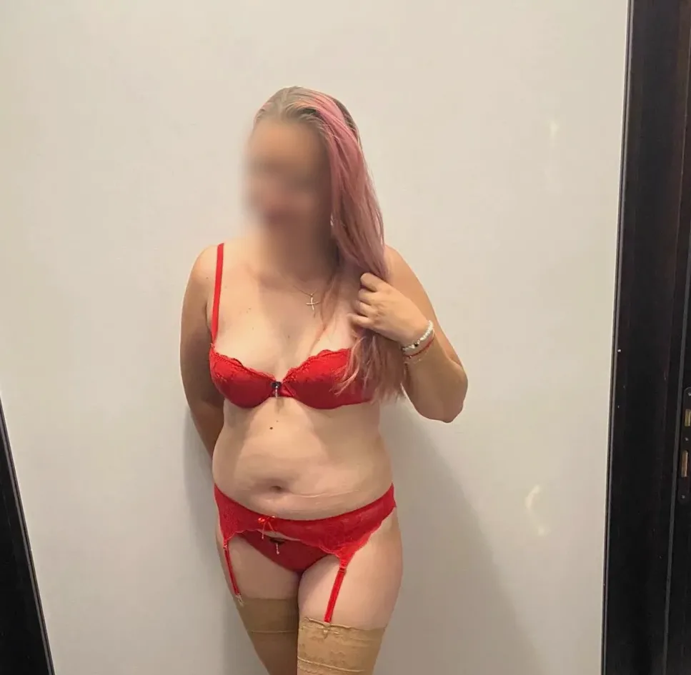 Emanuela, 32 anni