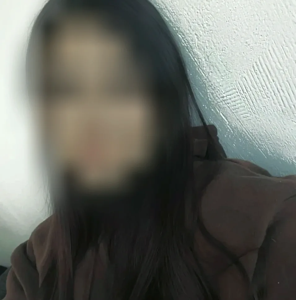 Megi, 21 anni
